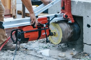 Karot Makinesi Nasıl Çalışır? 5 Beton Delme İşlemi Hangi Makinelerle Uygulanır